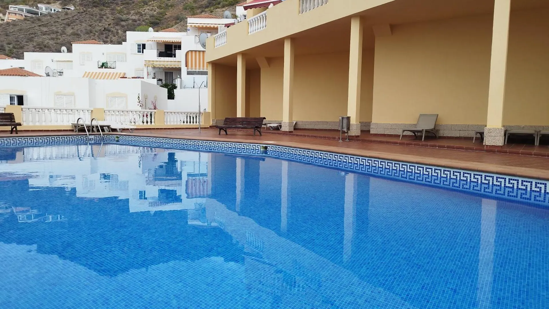 Charming & Sunny Apartment With Ocean View Costa Adeje